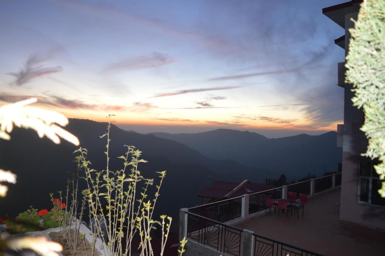 Spangle Heights Shimla, Suites And Residences Buitenkant foto