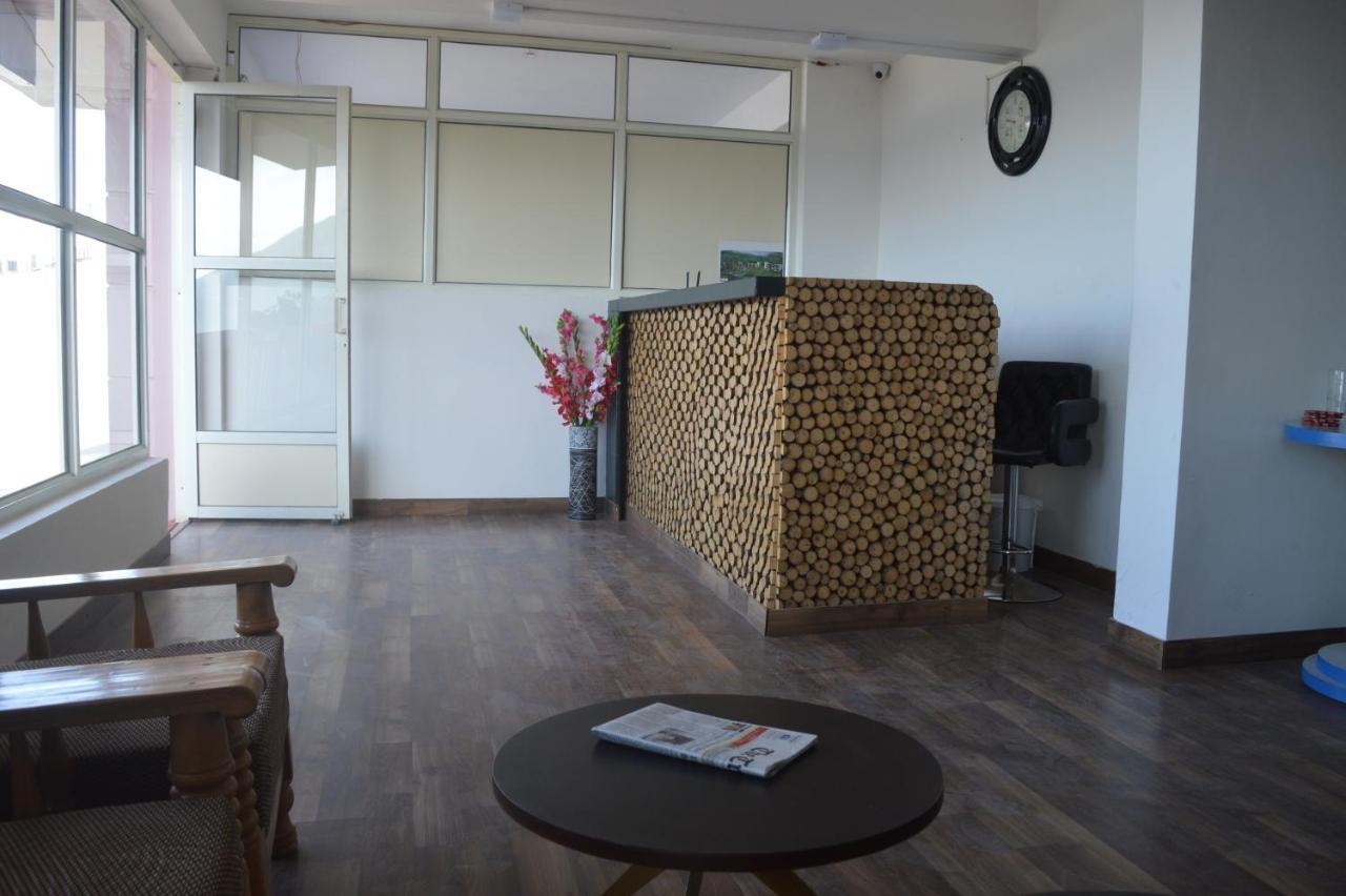 Spangle Heights Shimla, Suites And Residences Buitenkant foto
