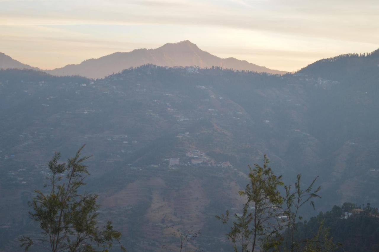 Spangle Heights Shimla, Suites And Residences Buitenkant foto